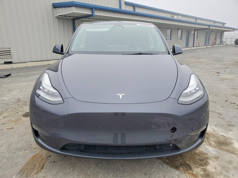 Photo 5 from auction – 2021 TESLA MODEL Y with VIN 5YJYGDEE4MF160898
