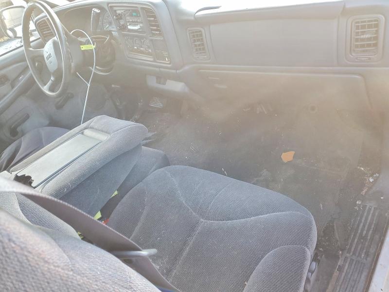 Photo 8 from auction – 2000 GMC NEW SIERRA with VIN 1GTEC14W3YE162673