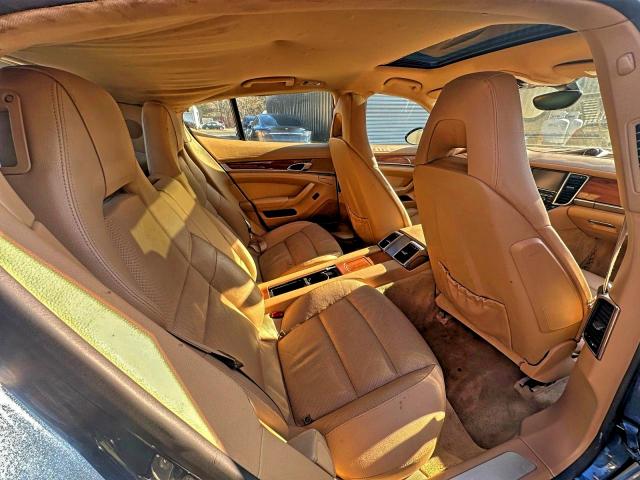 Photo 6 from auction – 2013 PORSCHE PANAMERA 2 with VIN WP0AA2A77DL010215
