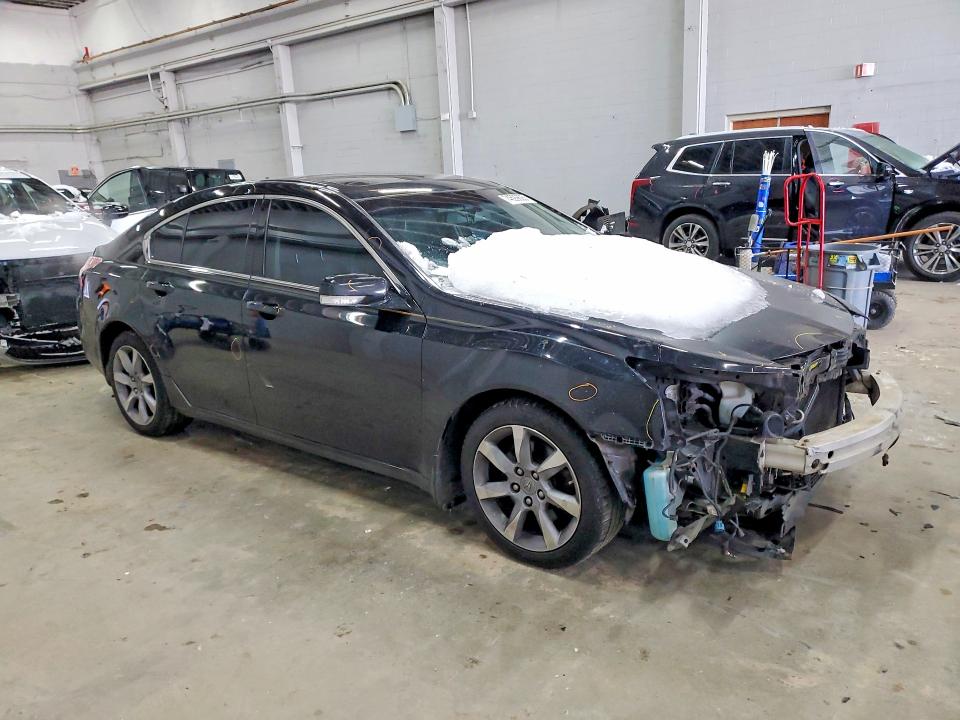 Photo 4 from auction – 2012 ACURA TL with VIN 19UUA8F59CA017556