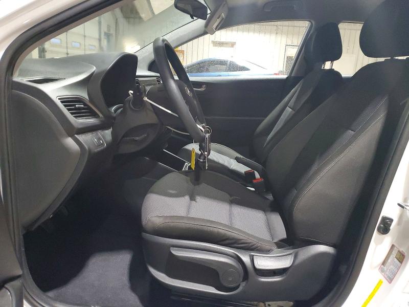 Photo 7 from auction – 2019 HYUNDAI ACCENT SE with VIN 3KPC24A32KE040288