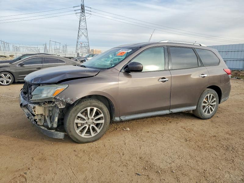 NISSAN PATHFINDER 2015 with VIN 5N1AR2MN0FC679430 - Photo from auction