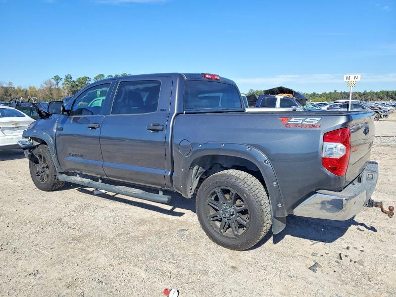 Photo 2 from auction – 2017 TOYOTA TUNDRA with VIN 5TFEW5F13HX228708