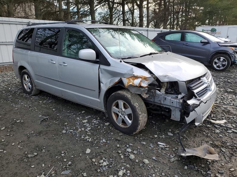 Фото 4 с аукциона – 2010 DODGE GRAND CARAVAN с VIN 2D4RN5D1XAR409402