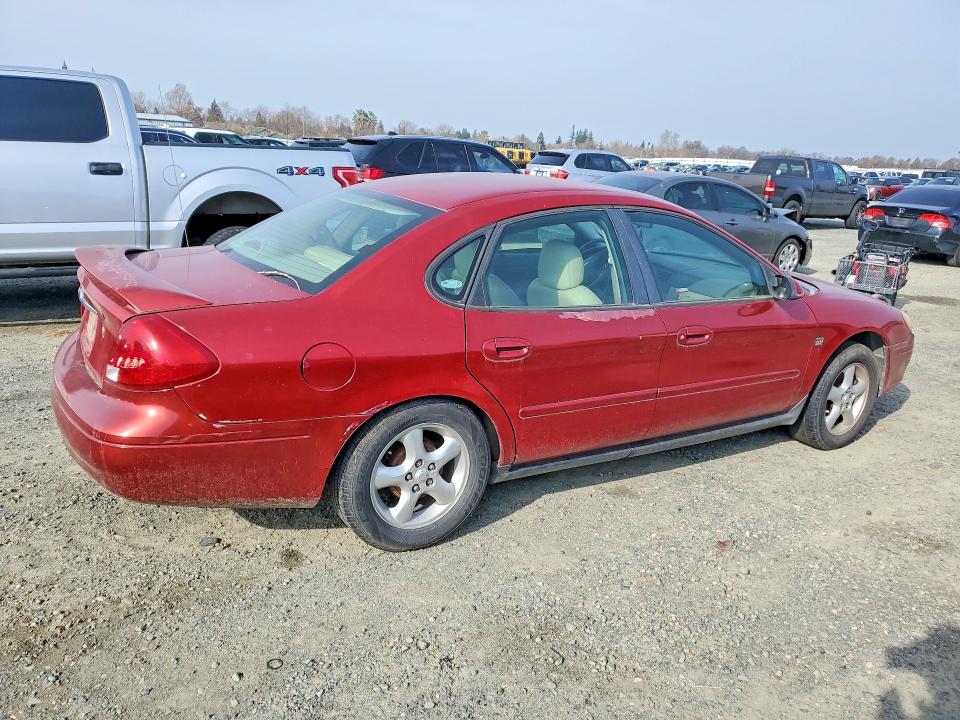 Photo 3 from auction – 2000 FORD TAURUS with VIN 1FAFP55S6YG290296