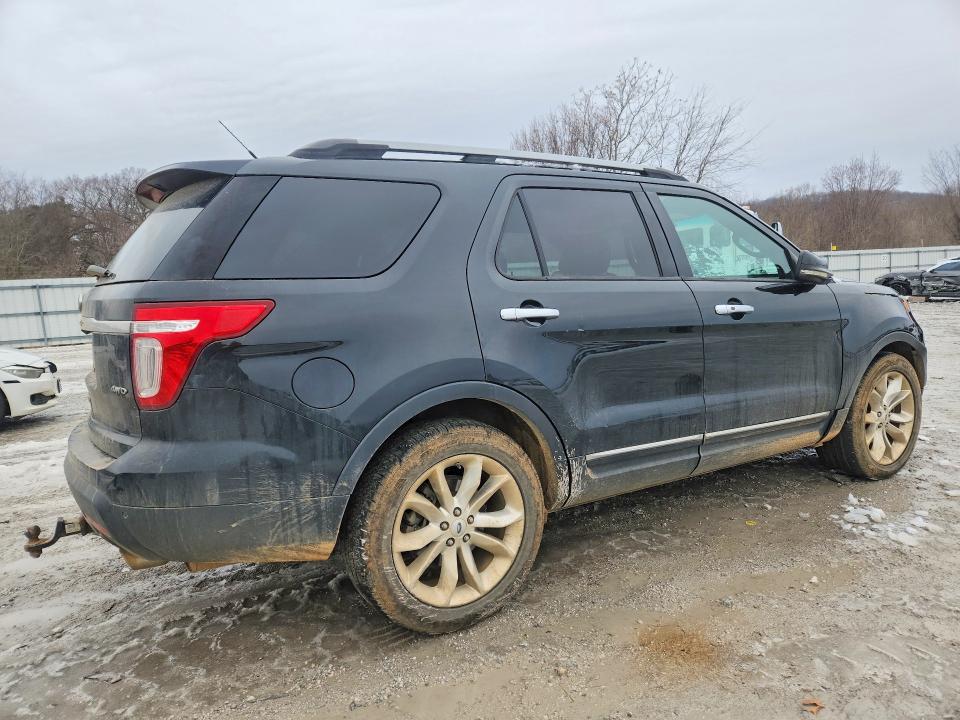 Photo 3 from auction – 2012 FORD EXPLORER with VIN 1FMHK8F89CGA66398