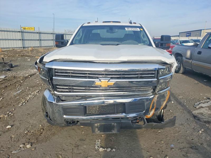 Photo 5 from auction – 2016 CHEVROLET SILVERADO with VIN 1GB5KYC82GZ270874