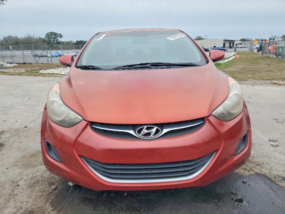 Photo 5 from auction – 2011 HYUNDAI ELANTRA with VIN KMHDH4AE9BU131365