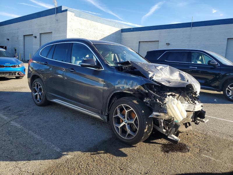 Photo 4 from auction – 2018 BMW X1 with VIN WBXHU7C32J5H44893