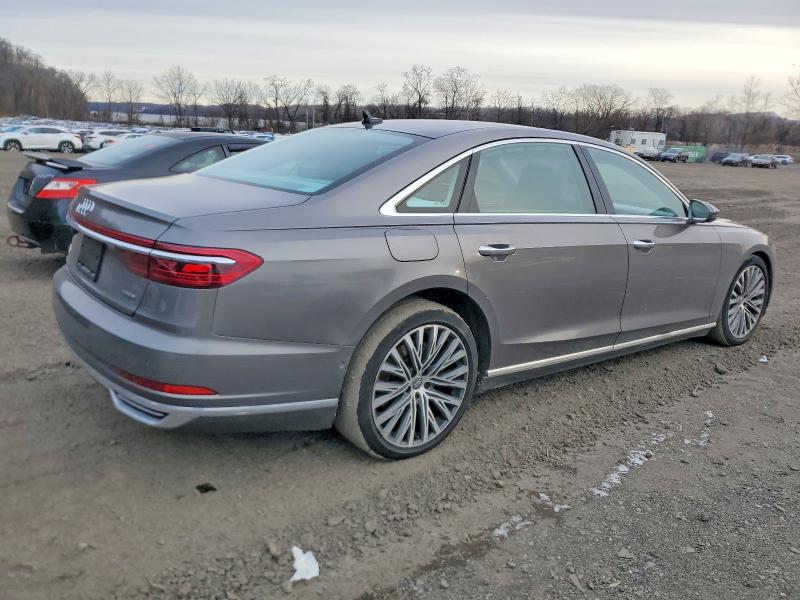 Photo 3 from auction – 2020 AUDI A8 L with VIN WAU8EBF88LN010633