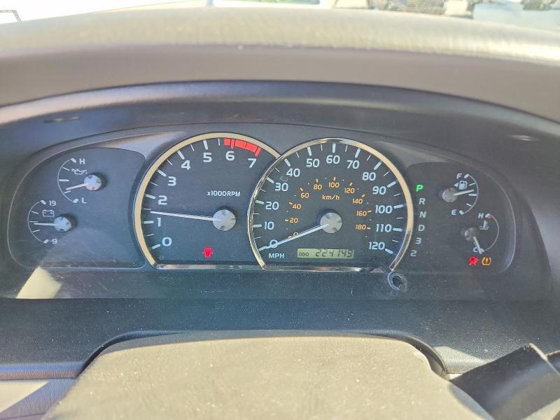 Photo 9 from auction – 2005 TOYOTA SEQUOIA SR with VIN 5TDZT34A35S246306