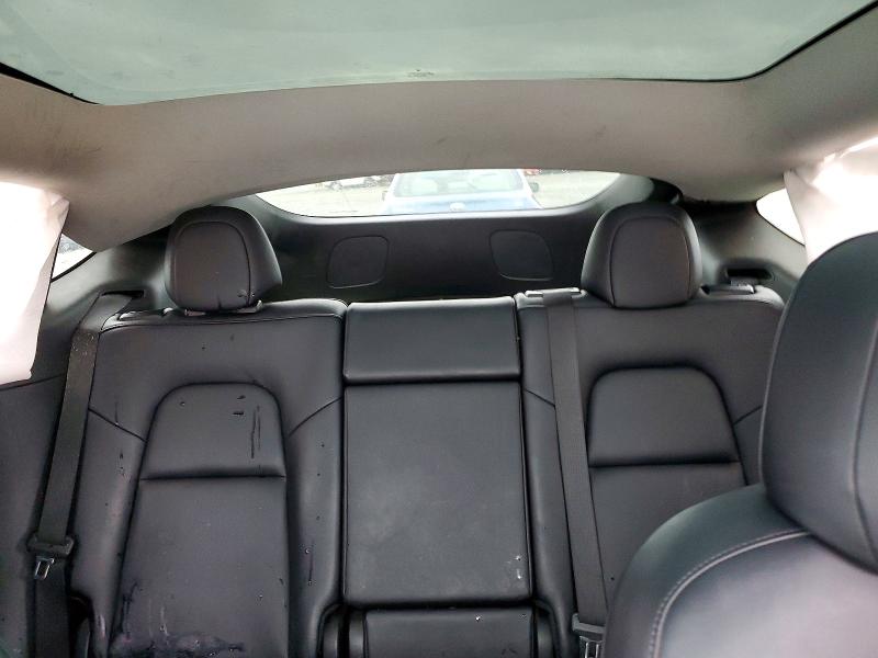Photo 10 from auction – 2022 TESLA MODEL Y with VIN 7SAYGDEF5NF351775