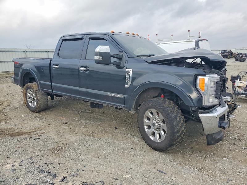 Photo 4 from auction – 2017 FORD F250 with VIN 1FT7W2BTXHED56695