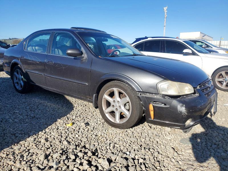 Photo 4 from auction – 2000 NISSAN MAXIMA GLE with VIN JN1CA31A7YT013070