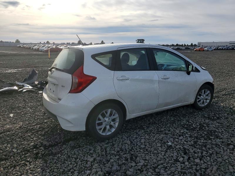 Photo 3 from auction – 2018 NISSAN VERSA NOTE with VIN 3N1CE2CP5JL357720