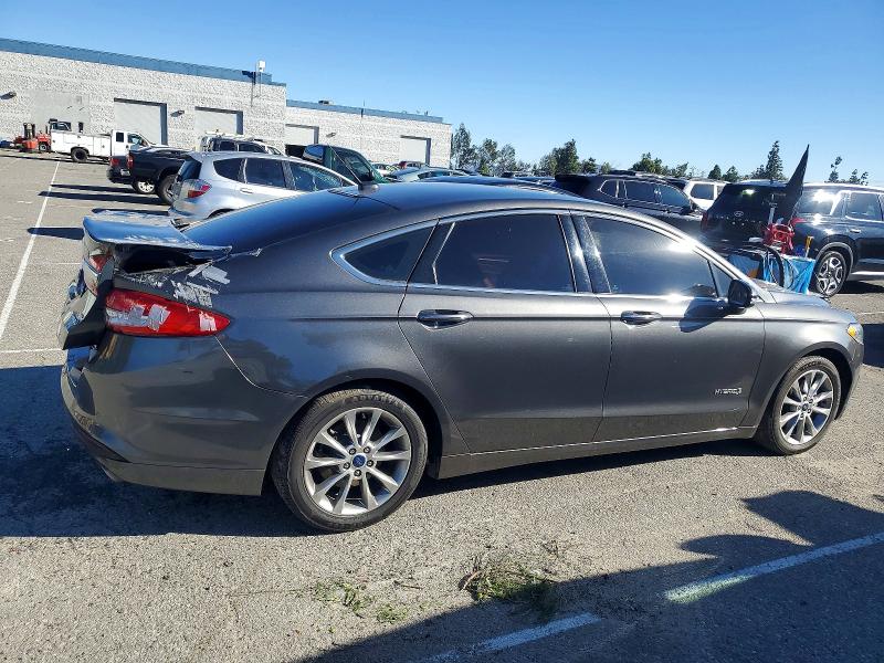 Photo 3 from auction – 2017 FORD FUSION SE with VIN 3FA6P0LU7HR141976