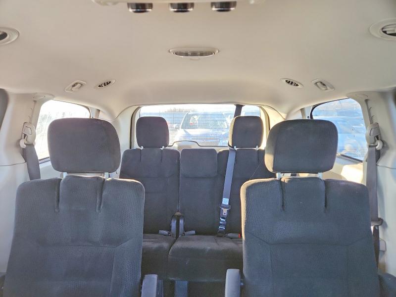 Photo 10 from auction – 2015 DODGE GRAND CARA with VIN 2C4RDGBGXFR682110