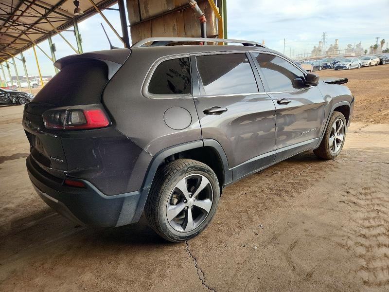 Photo 3 from auction – 2019 JEEP CHEROKEE L with VIN 1C4PJLDB1KD300635