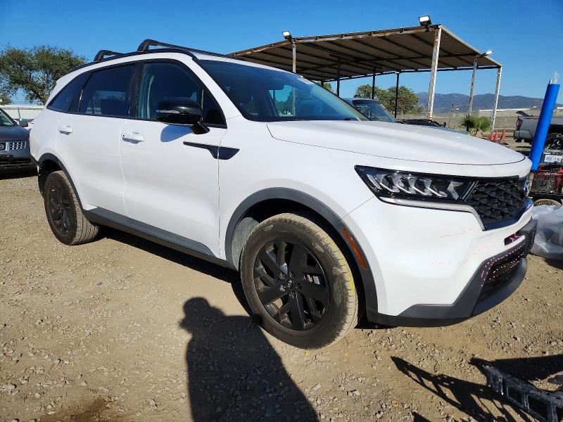 Photo 4 from auction – 2021 KIA SORENTO S with VIN 5XYRLDLC8MG030293