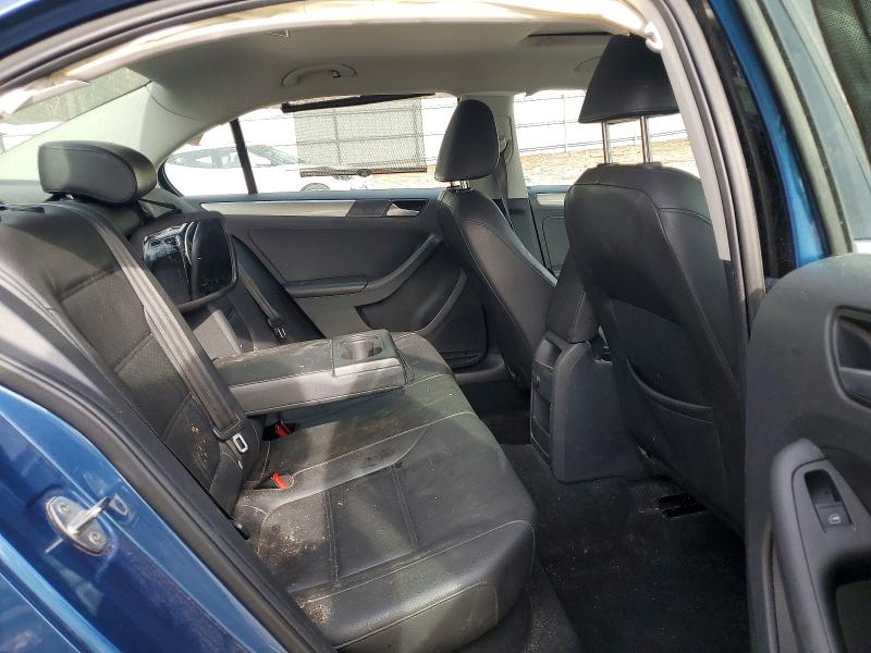 Photo 10 from auction – 2017 VOLKSWAGEN JETTA with VIN 3VWDB7AJ9HM238737