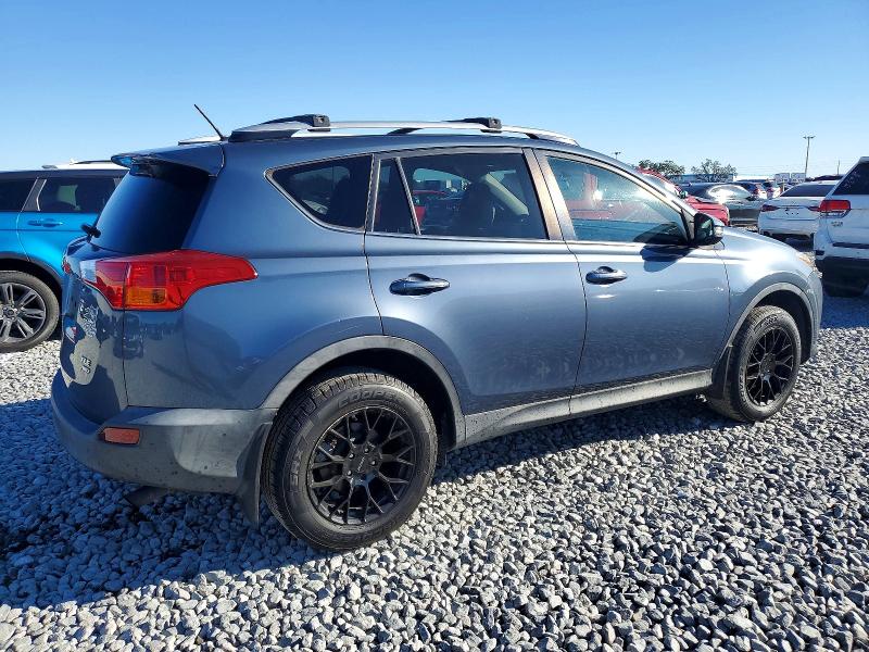 Photo 3 from auction – 2013 TOYOTA RAV4 XLE with VIN 2T3RFREV4DW094674