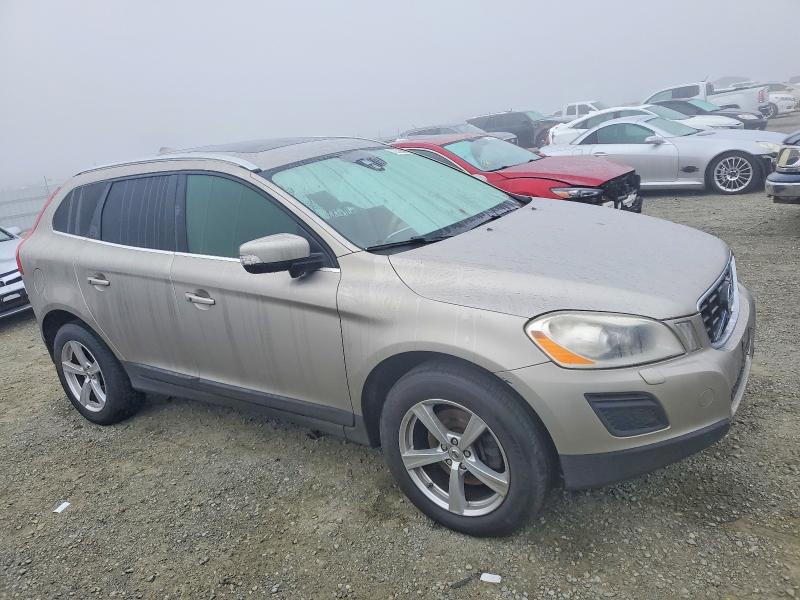 Photo 4 from auction – 2013 VOLVO XC60 with VIN YV4952DL5D2444796