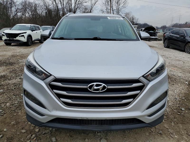 Photo 5 from auction – 2018 HYUNDAI TUCSON SEL with VIN KM8J33A45JU660135