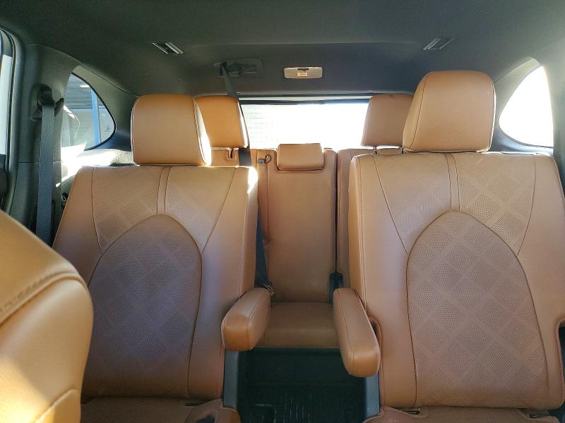 Photo 10 from auction – 2020 TOYOTA HIGHLANDER with VIN 5TDFZRBH7LS051763