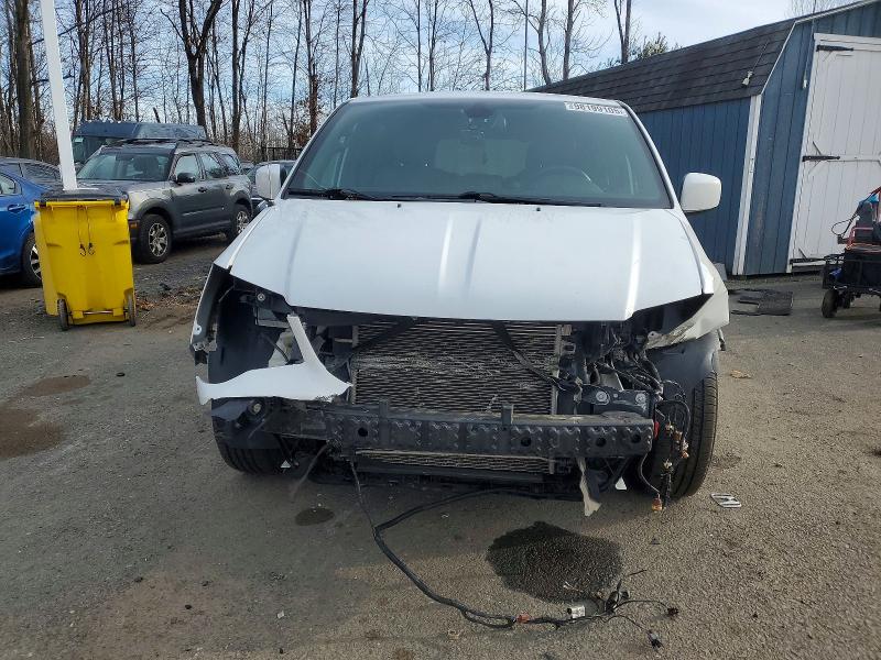 Photo 5 from auction – 2019 DODGE GRAND CARA with VIN 2C4RDGEG3KR535245