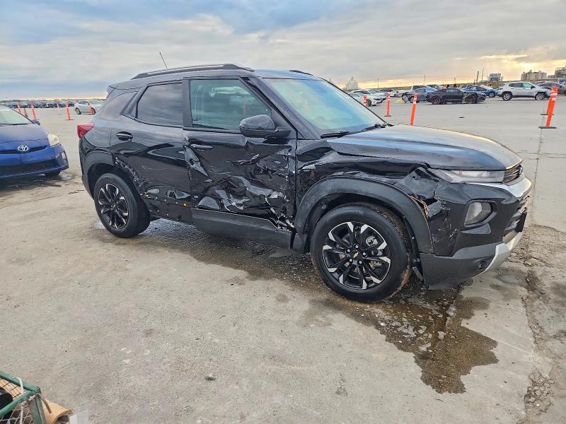 Photo 4 from auction – 2022 CHEVROLET TRAILBLAZE with VIN KL79MPSL7NB093457