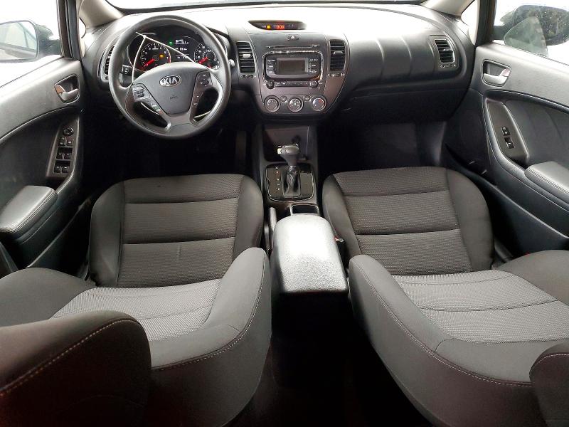Photo 8 from auction – 2017 KIA FORTE with VIN 3KPFK4A72HE050926