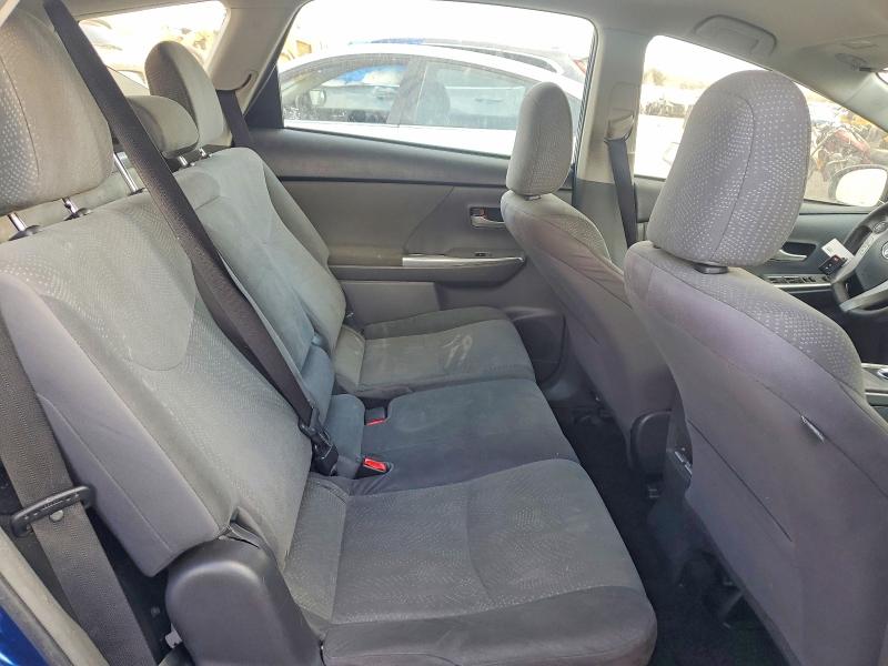 Photo 10 from auction – 2014 TOYOTA PRIUS V with VIN JTDZN3EU5E3328414
