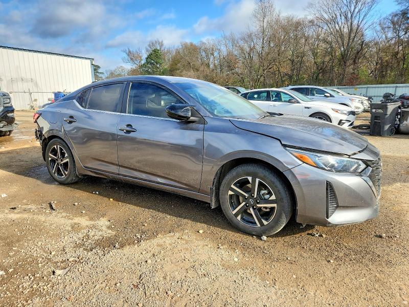 Photo 4 from auction – 2024 NISSAN SENTRA with VIN 3N1AB8CV4RY260489