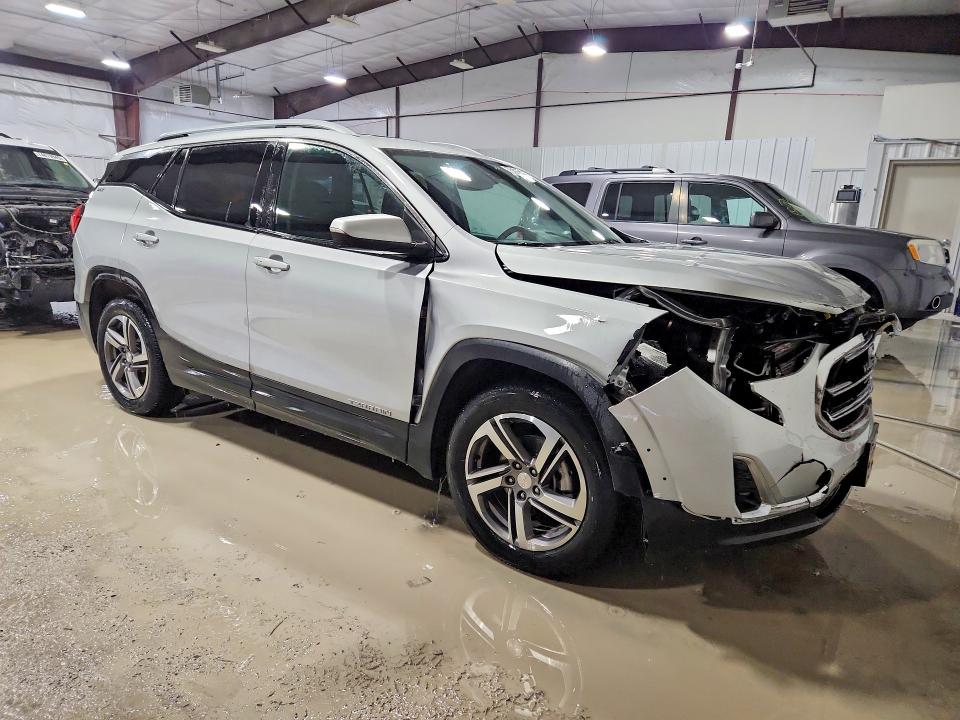 Photo 4 from auction – 2018 GMC TERRAIN with VIN 3GKALPEV4JL329043