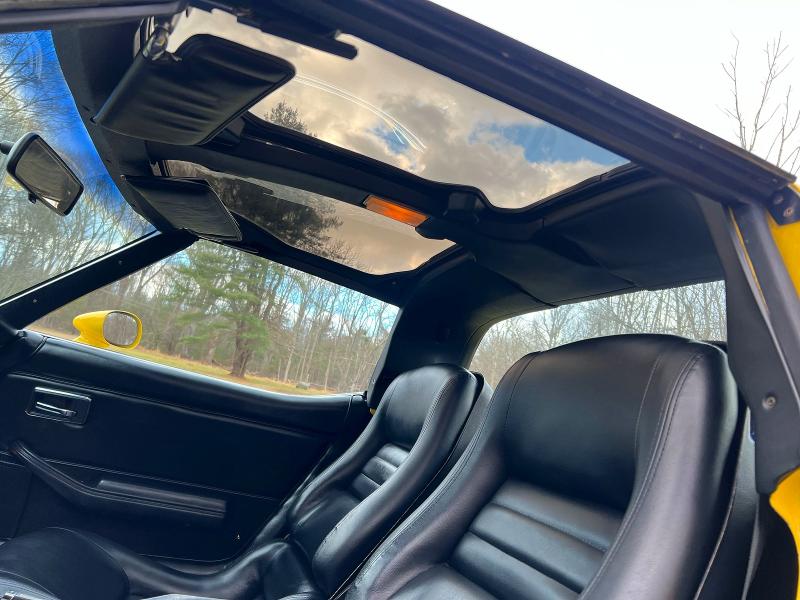 Photo 6 from auction – 1981 CHEVROLET CORVETTE with VIN 1G1AY8761B5102752