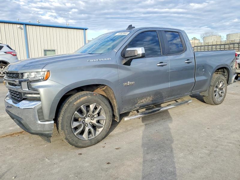 CHEVROLET SILVERADO 2019 with VIN 1GCRWCED9KZ308558 - Photo from auction