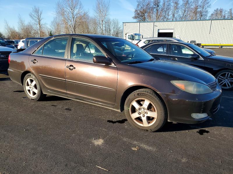 Photo 4 from auction – 2003 TOYOTA CAMRY LE with VIN JTDBF32K730110751