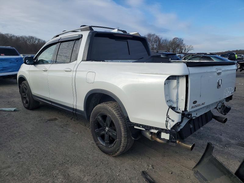 Photo 2 from auction – 2021 HONDA RIDGELINE with VIN 5FPYK3F85MB020240