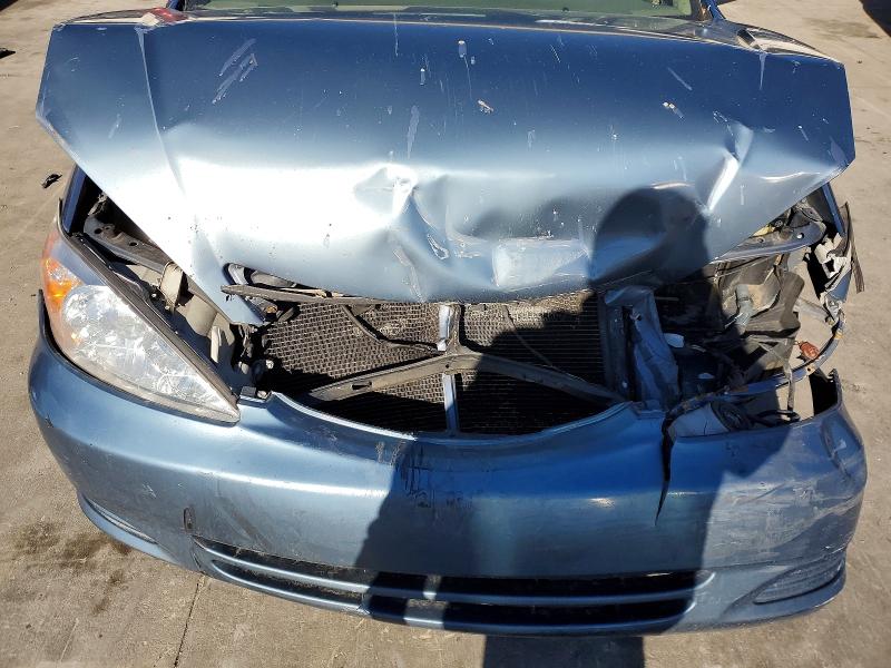 Photo 11 from auction – 2002 TOYOTA CAMRY LE with VIN 4T1BE32K62U601110
