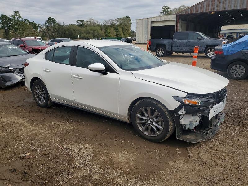 Photo 4 from auction – 2024 MAZDA 3 with VIN 3MZBPAAM2RM405537