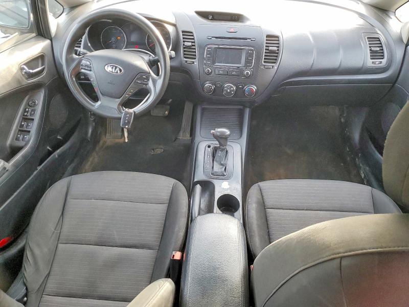 Photo 8 from auction – 2016 KIA FORTE with VIN KNAFX4A63G5526620