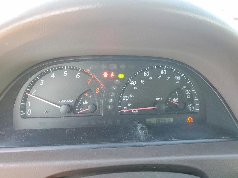 Photo 9 from auction – 2004 TOYOTA CAMRY LE with VIN 4T1BE32K34U926087