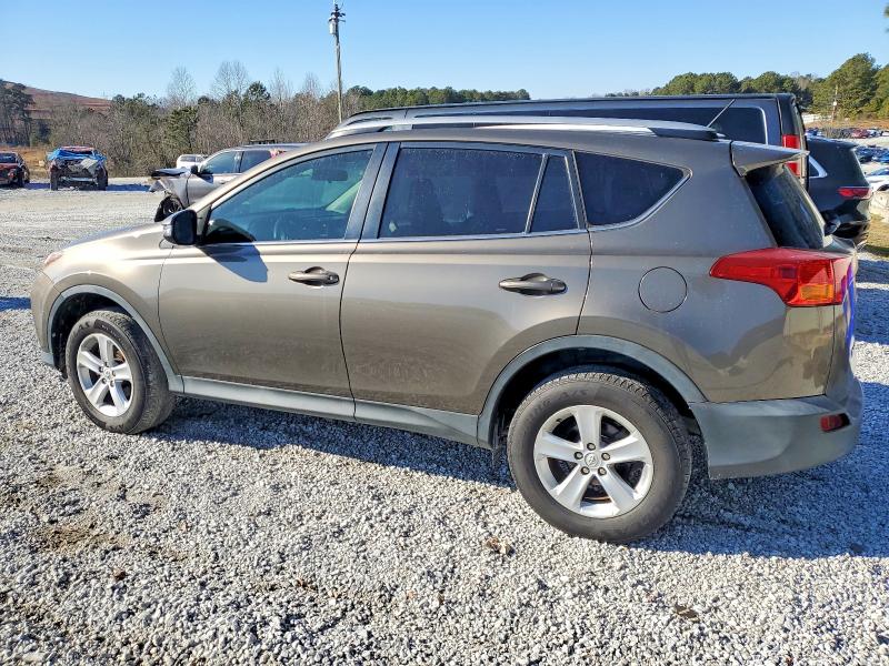 Photo 2 from auction – 2013 TOYOTA RAV4 XLE with VIN 2T3WFREV2DW069761