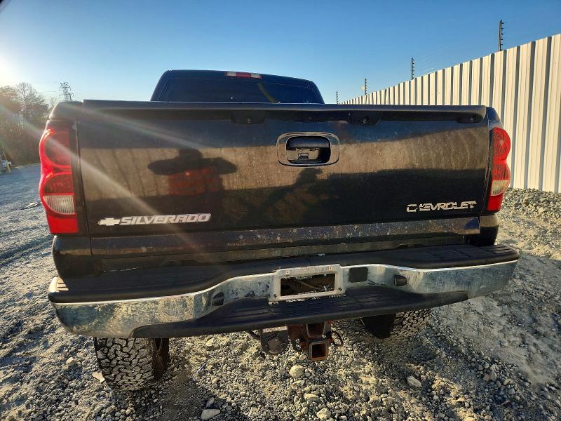 Photo 6 from auction – 2004 CHEVROLET SILVERADO with VIN 1GCGK23U64F108676