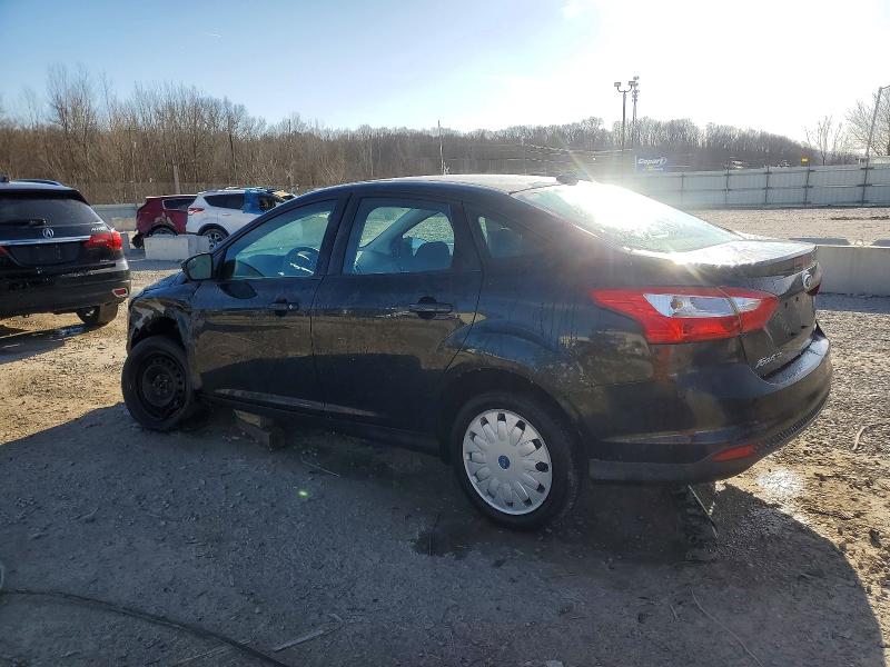 Photo 2 from auction – 2012 FORD FOCUS SE with VIN 1FAHP3F28CL118315