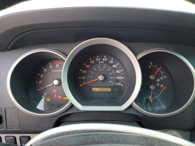 Photo 9 from auction – 2006 TOYOTA 4RUNNER SR with VIN JTEZU14R368064890