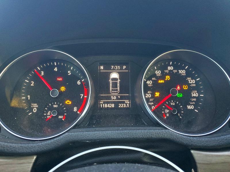 Photo 9 from auction – 2017 VOLKSWAGEN PASSAT with VIN 1VWBT7A39HC010938