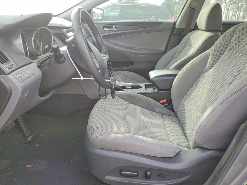 Photo 7 from auction – 2012 HYUNDAI SONATA with VIN 5NPEB4ACXCH369410