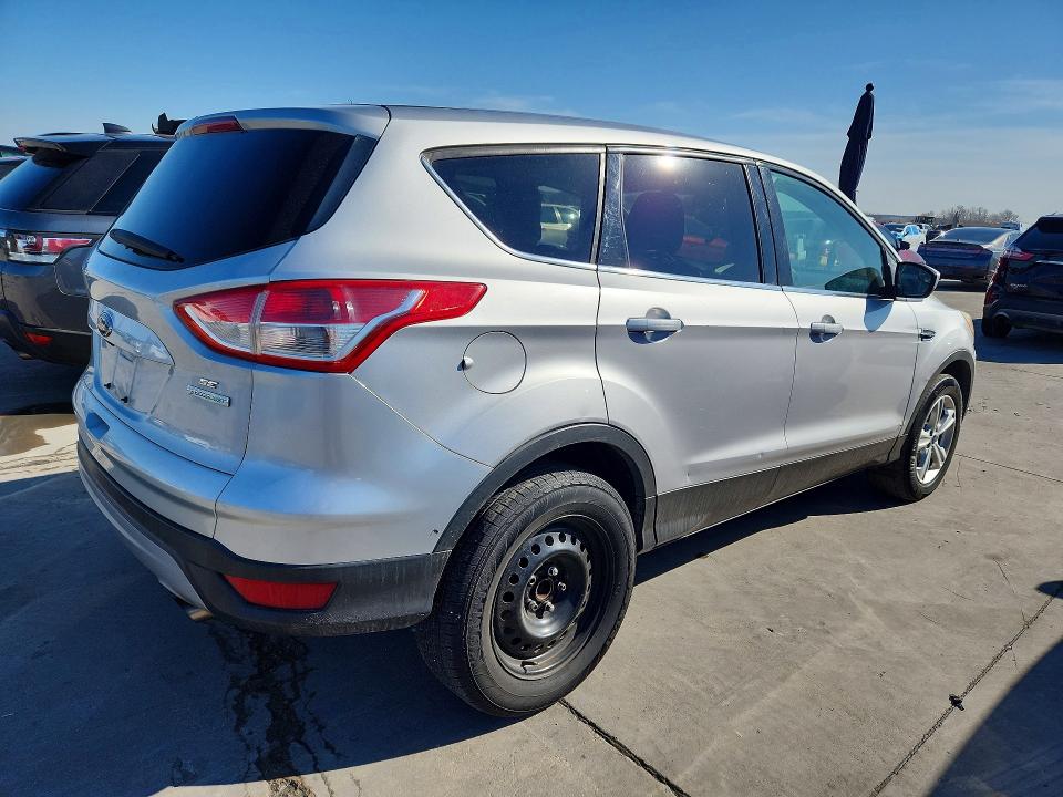 Photo 3 from auction – 2015 FORD ESCAPE with VIN 1FMCU0G90FUA10207