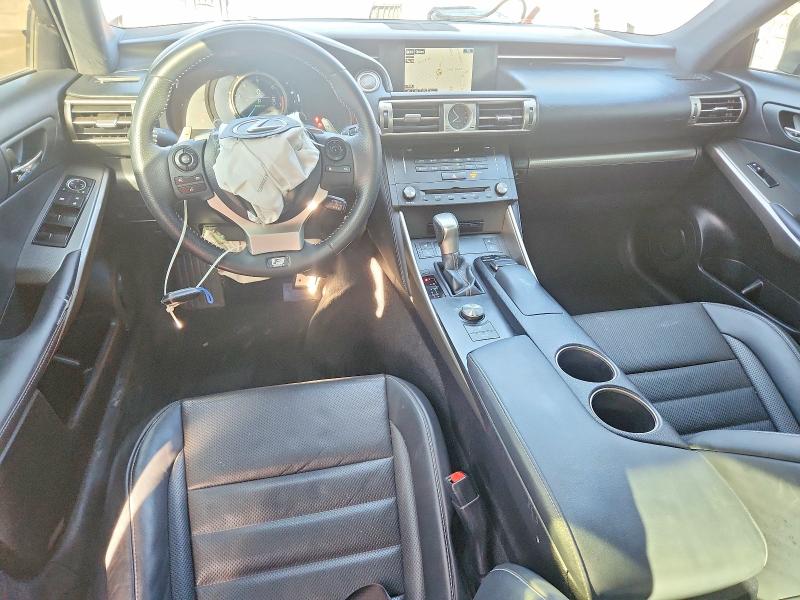 Photo 8 from auction – 2015 TOYOTA RAV4 LE with VIN 2T3BFREV4FW301102